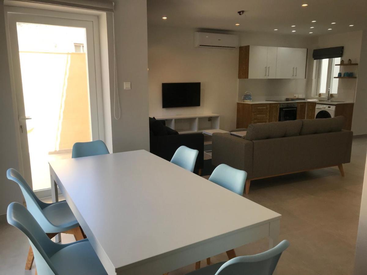 סליאמה The Three Trees Apartments מראה חיצוני תמונה