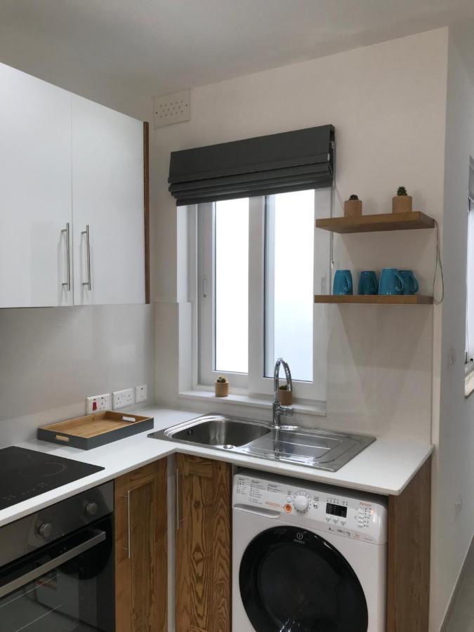 סליאמה The Three Trees Apartments מראה חיצוני תמונה