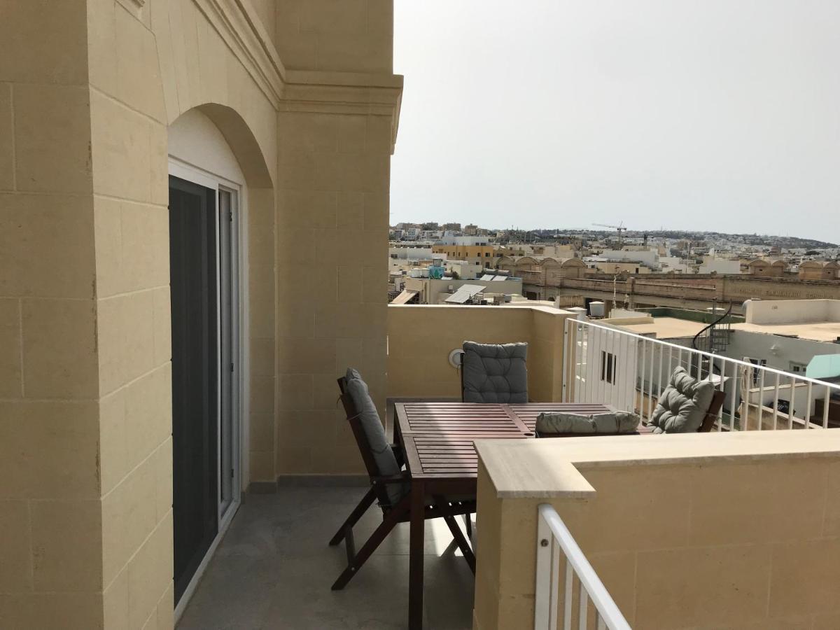 סליאמה The Three Trees Apartments מראה חיצוני תמונה