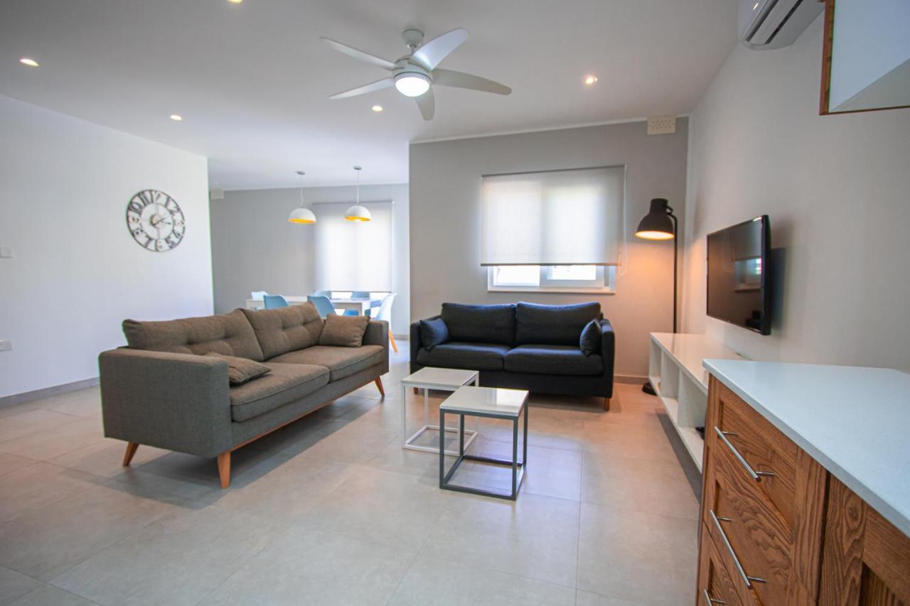 סליאמה The Three Trees Apartments מראה חיצוני תמונה