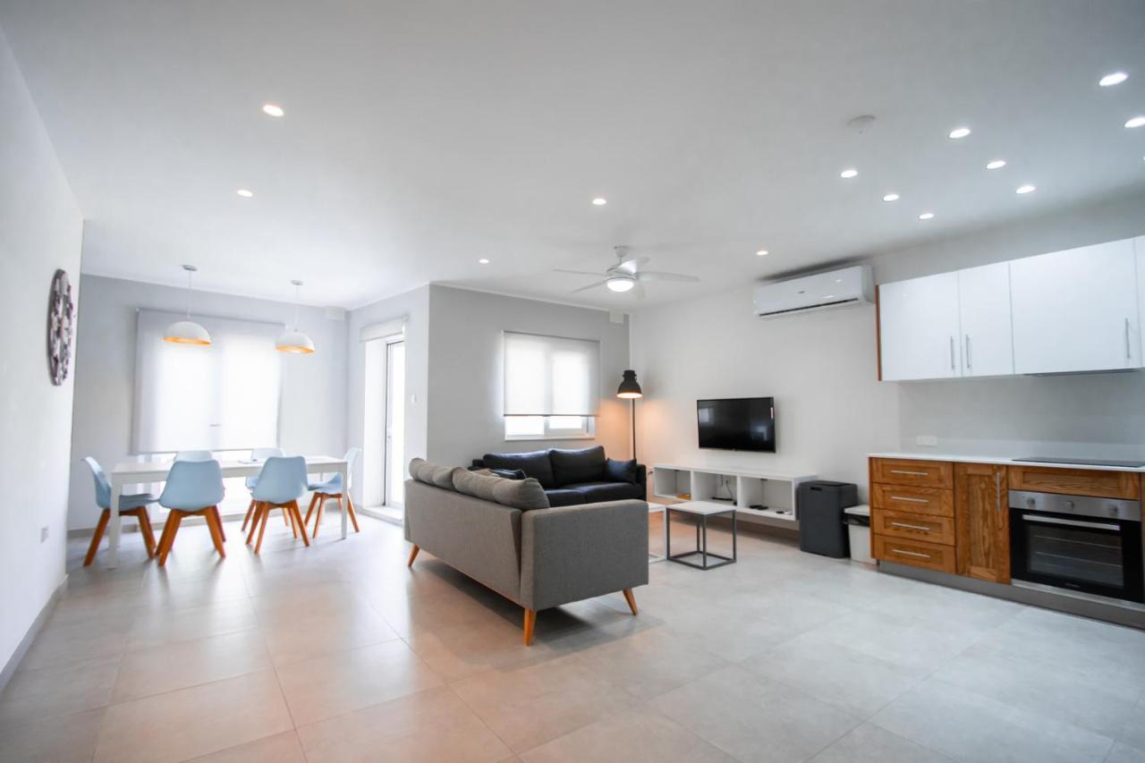 סליאמה The Three Trees Apartments מראה חיצוני תמונה